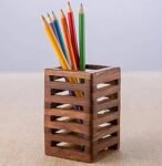 Pen stand